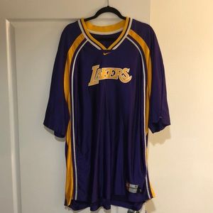 LA Lakers warm up shirt